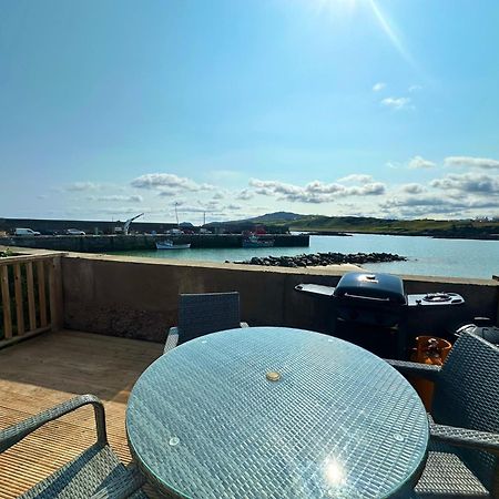 Cosy Portmor Log Cabin- Sea Views, Deck & Relaxation Malin Head Exterior photo