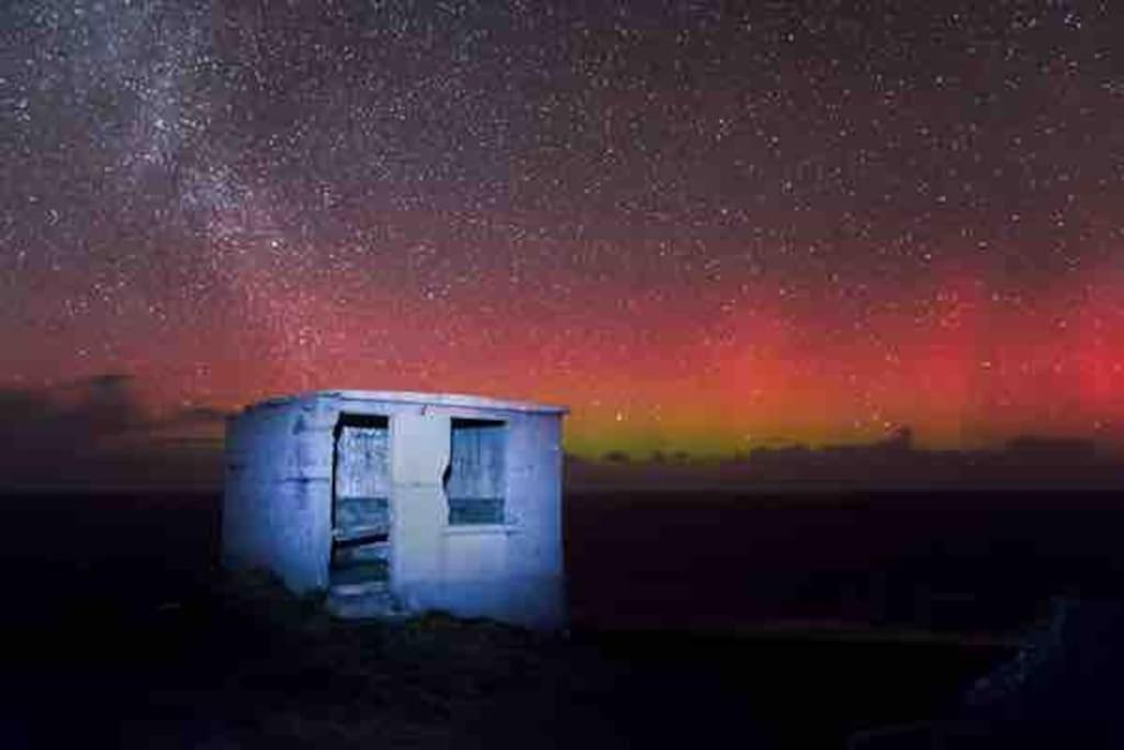 Cosy Portmor Log Cabin- Sea Views, Deck & Relaxation Malin Head Exterior photo