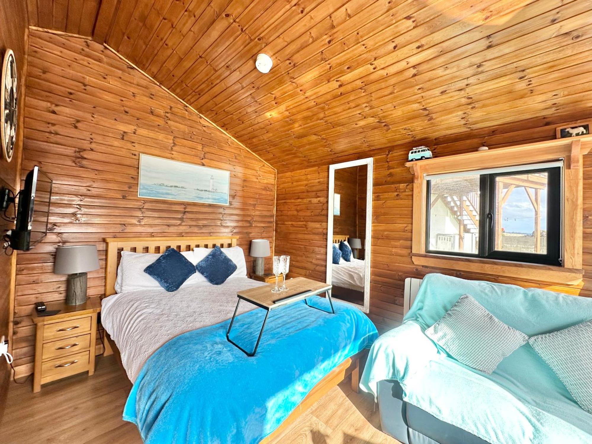 Cosy Portmor Log Cabin- Sea Views, Deck & Relaxation Malin Head Exterior photo
